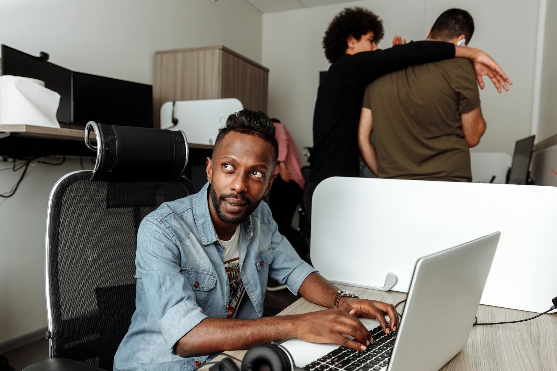 Why Choose EU StudyAssist Loans?